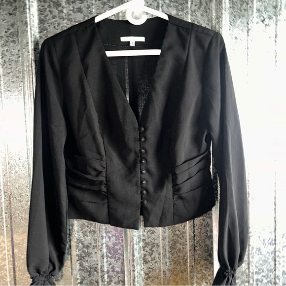 Tops - Elegant Black Women's Blazer